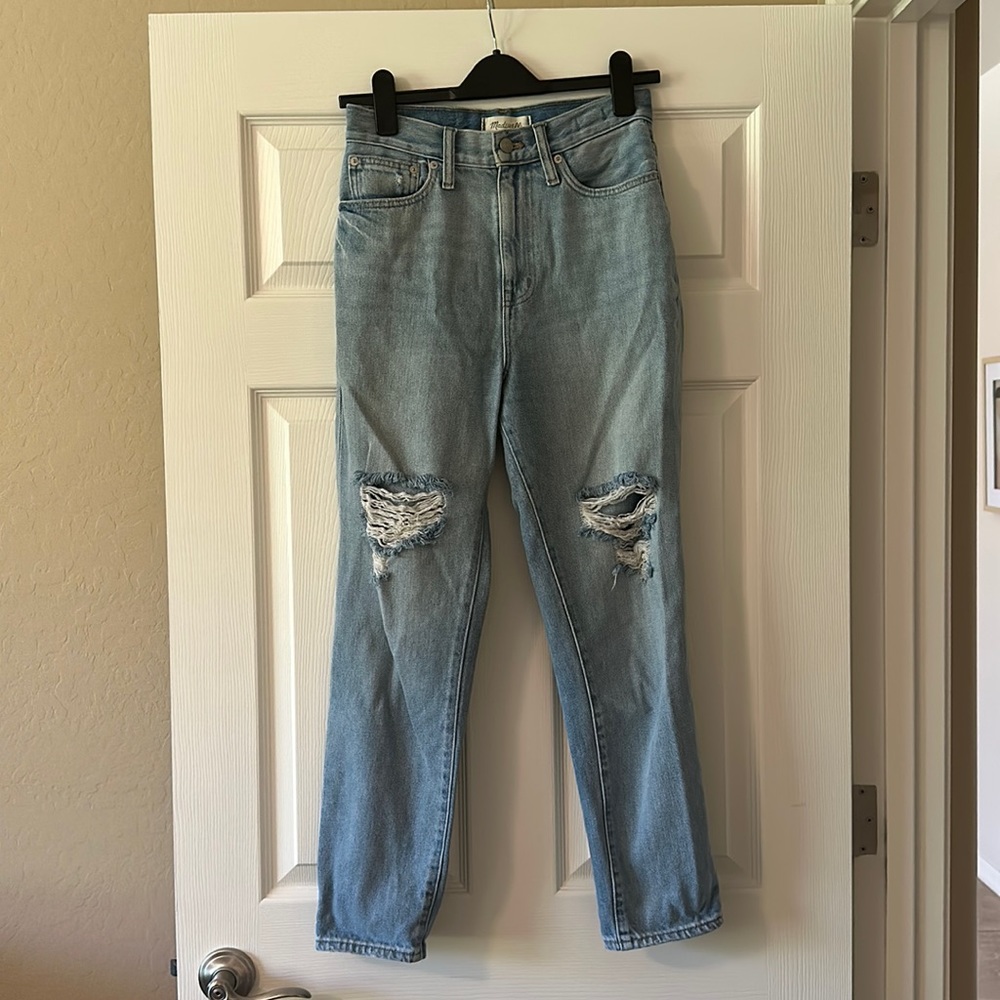 Madewell The Mom Jean Distressed Light Wash High Rise Sz 25 - Picture 5 of 11